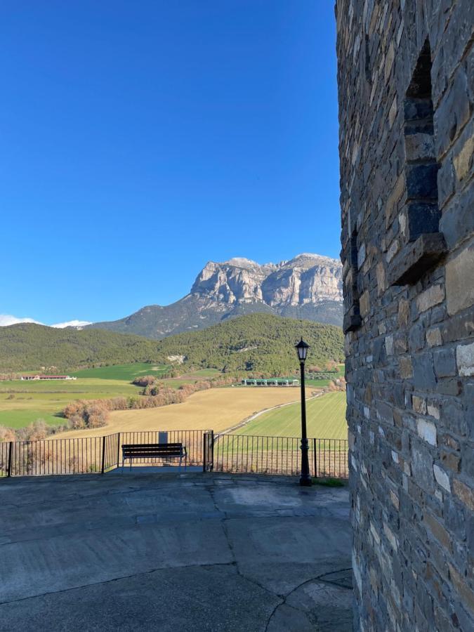 Apartamentos Pirineos Ordesa El Pueyo de Araguás Dış mekan fotoğraf