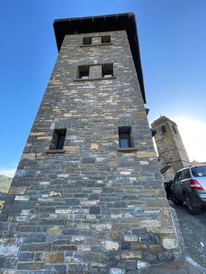 Apartamentos Pirineos Ordesa El Pueyo de Araguás Dış mekan fotoğraf