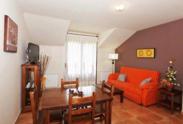 Apartamentos Pirineos Ordesa El Pueyo de Araguás Dış mekan fotoğraf